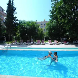 Laguna Turkey