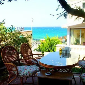 https://yona-motel.aegeanhotels.net